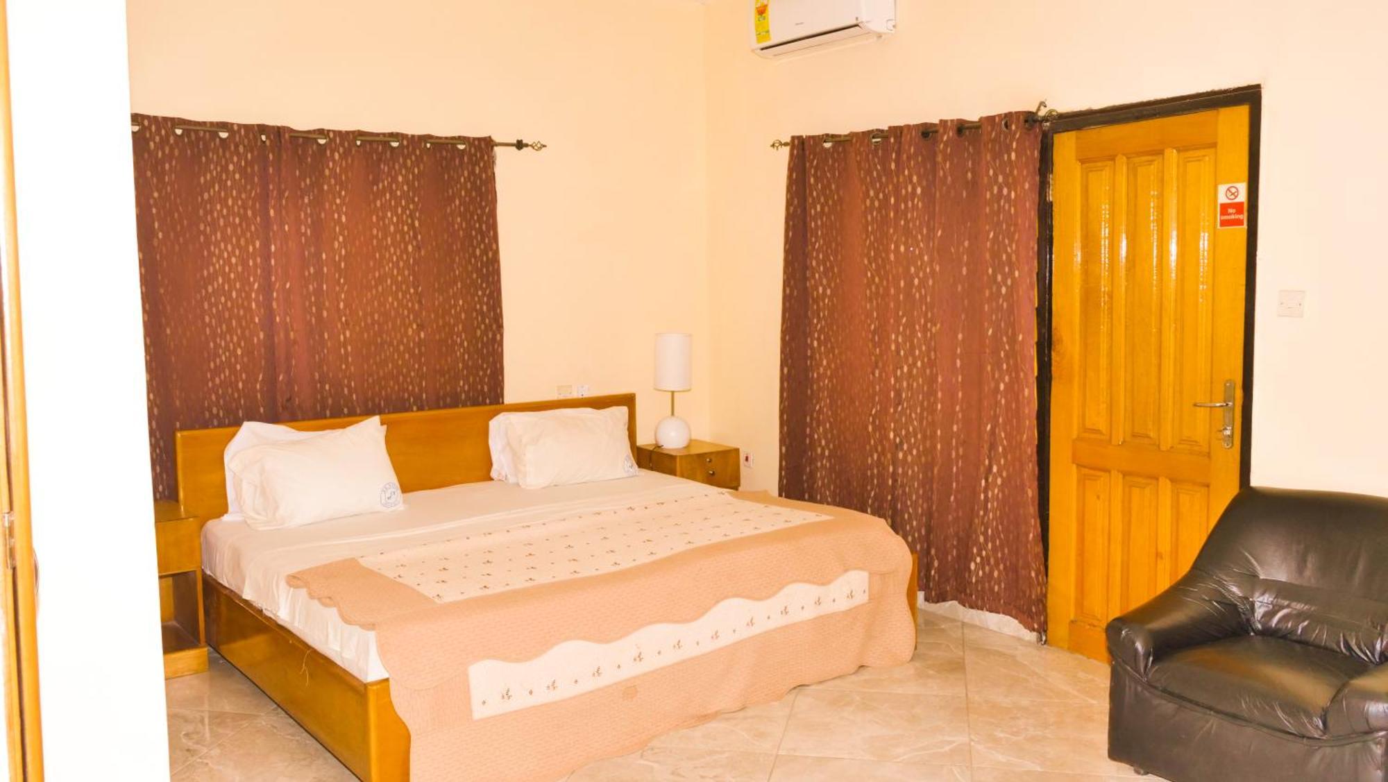 Jenos Hotels Accra Eksteriør billede