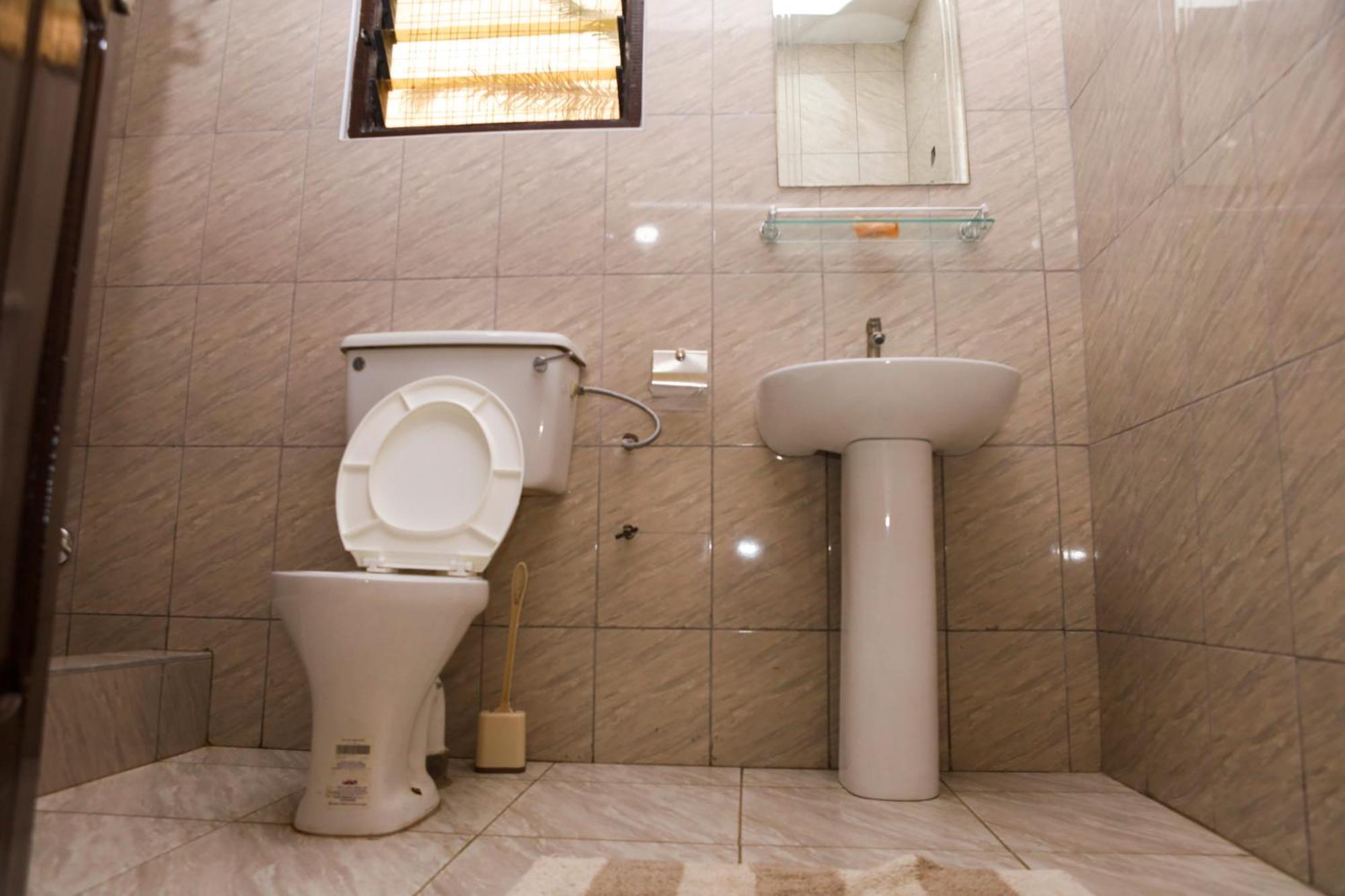 Jenos Hotels Accra Eksteriør billede