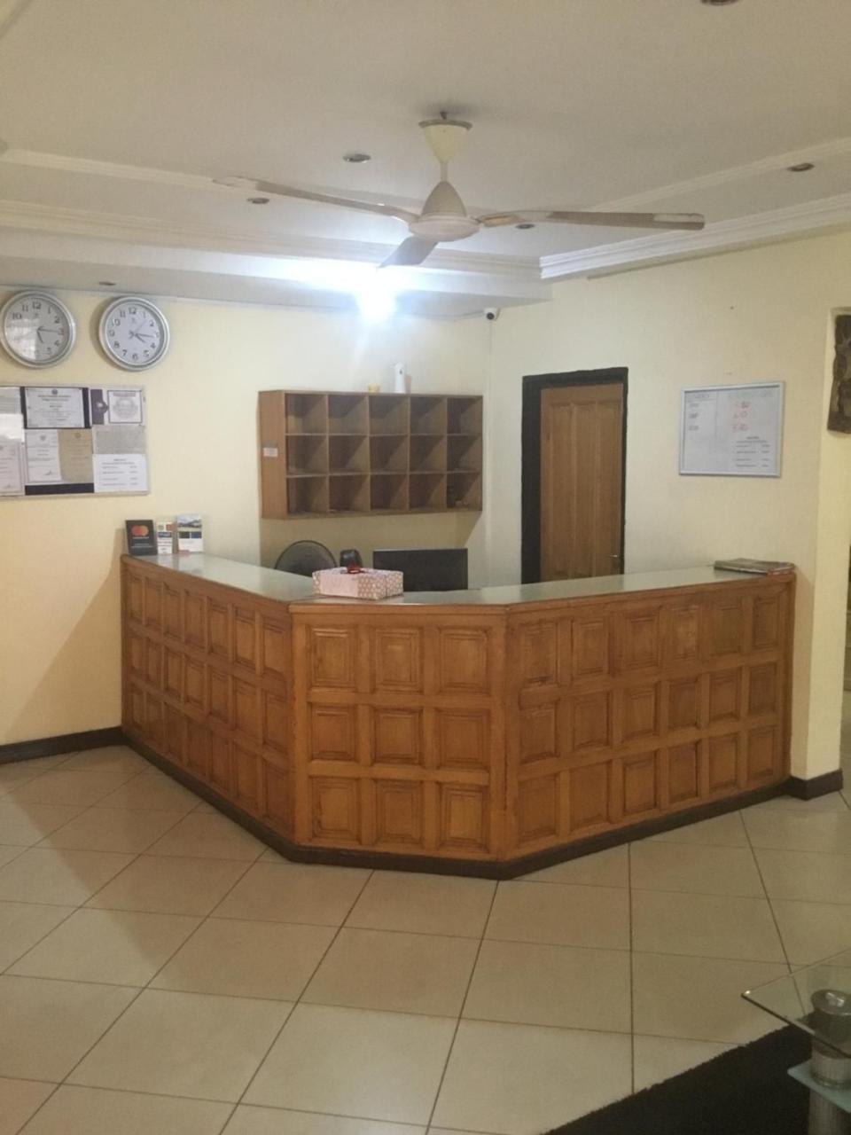 Jenos Hotels Accra Eksteriør billede