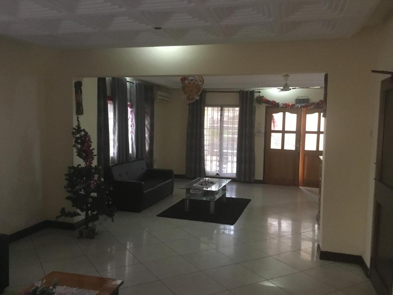 Jenos Hotels Accra Eksteriør billede