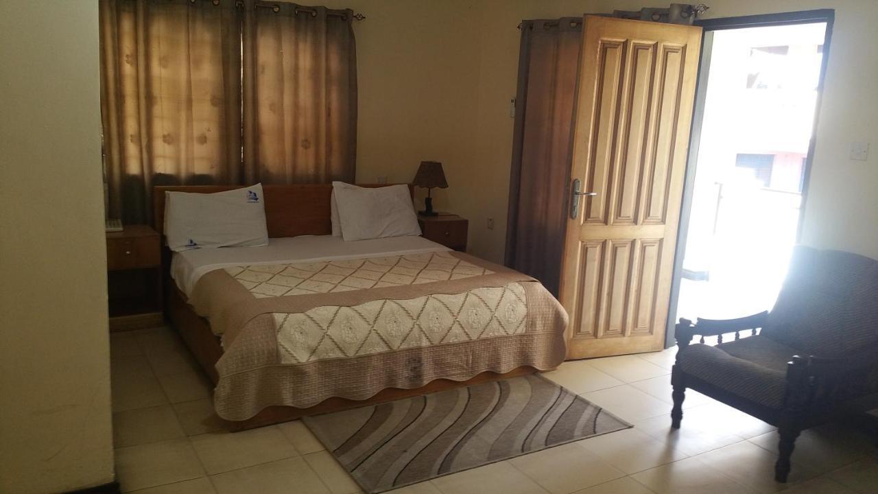 Jenos Hotels Accra Eksteriør billede